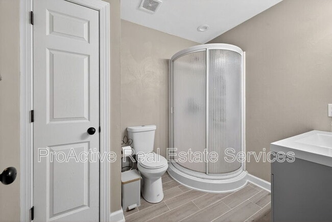 Photo - 2012 Midway Ave