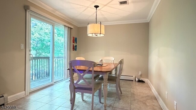 Photo - 29 Skymark Ct