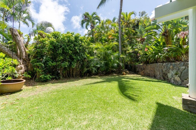 1365 Kehaulani Dr