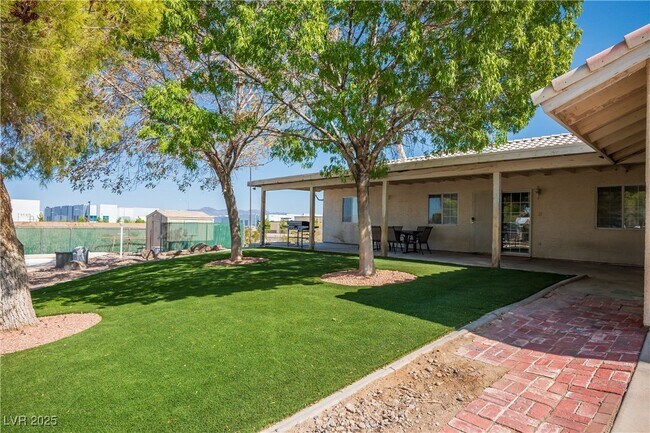 Photo - 6990 W Richmar Ave