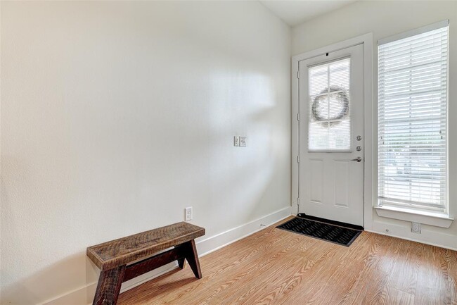 Photo - 2400 Louis Henna Blvd Unit 305