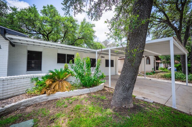 Photo - Oak Hills Terrace Single Story Home for Lease