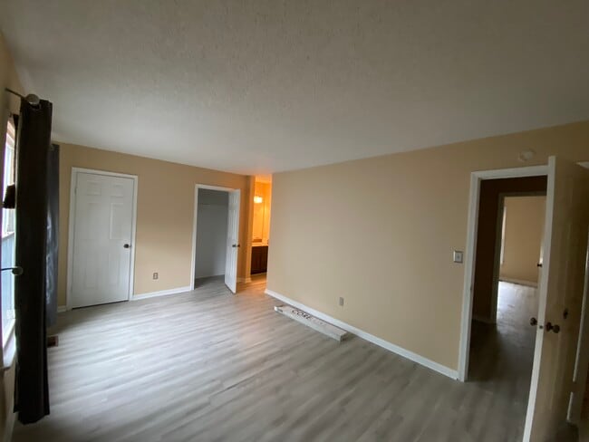 2nd floor - 524 Pine Tops Ct Unidad 524