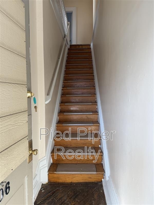 Photo - 406 E Prospect Terrace