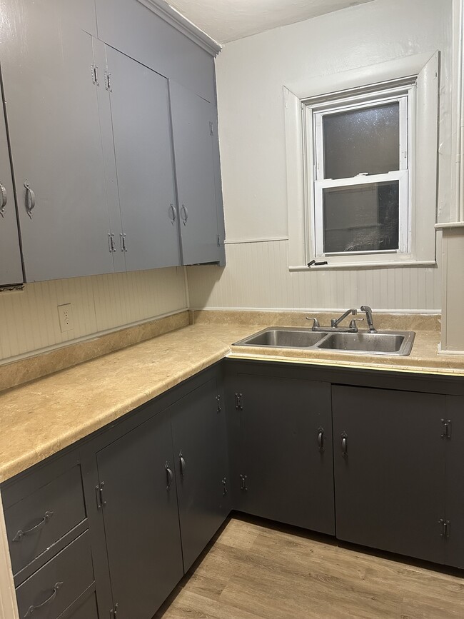 Photo - 14 Sabra St Unit Raisa