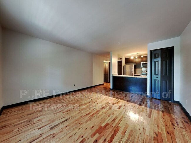 Photo - 517 Veritas St Unit Apt. 8