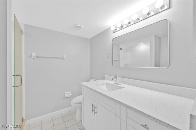 Photo - 7791 Esmeralda Way Unidad L103