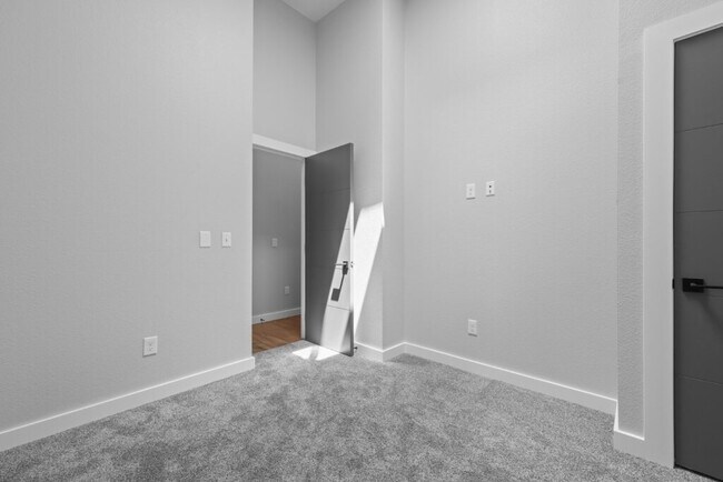 Photo - The Avenue Lofts Golden