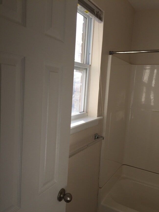 Photo - 4808 Wabash St.