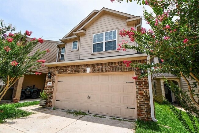 Photo - 10909 Panther Ct