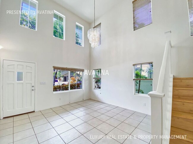 Photo - 91-1045 Kaihanupa St.-