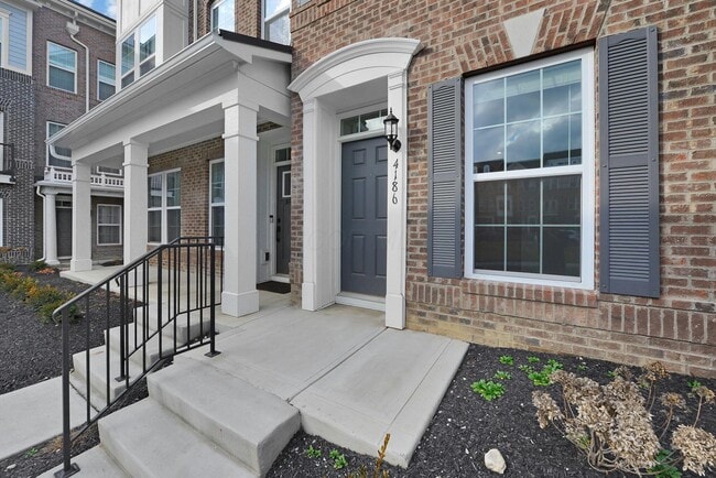 Photo - 4186 McCune Ave