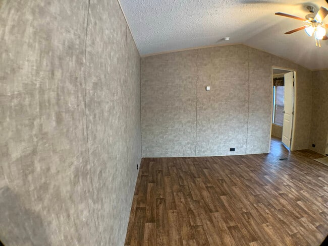 Photo - 3637 SE 6th St