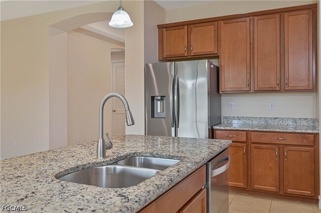 Photo - 3899 Eldon St