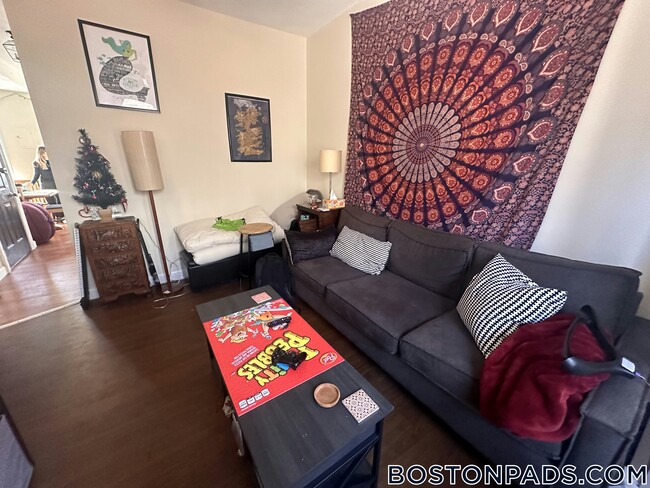 Photo - 96 Marcella St Unit 2