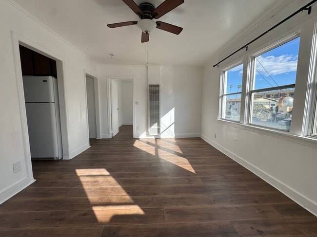 Photo - 7009 Fountain Ave