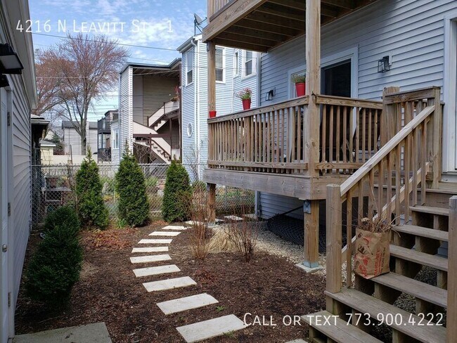 Photo - 4216 N Leavitt St Unit 1