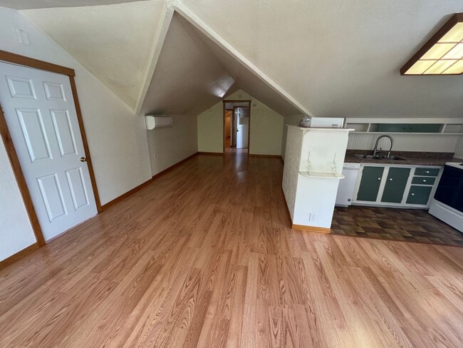 412 SW 5th St Unidad 201