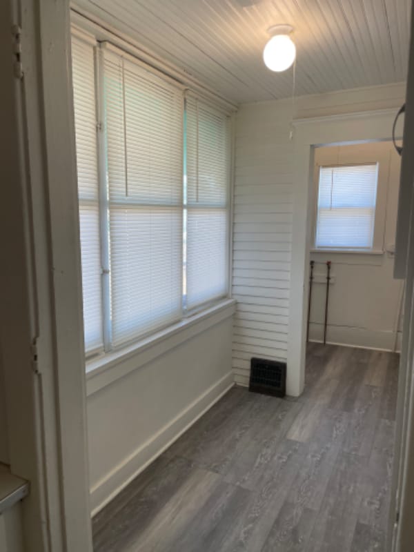 Photo - 505 N 4th Ave