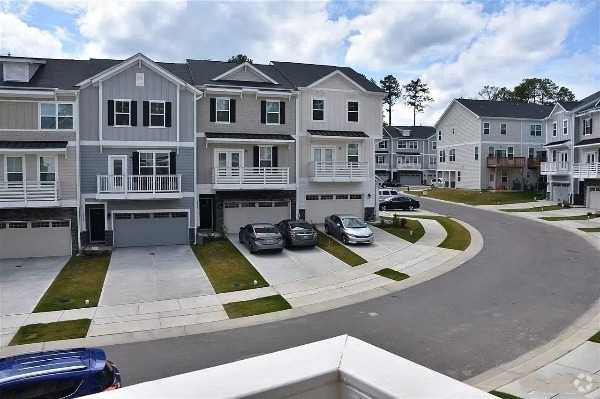 Building Photo - 2230 Chattering Lory Ln Rental