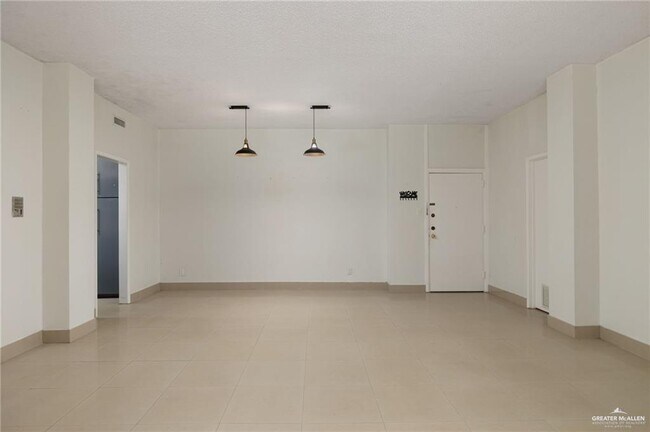 Photo - 2200 S 10th St Unit 107