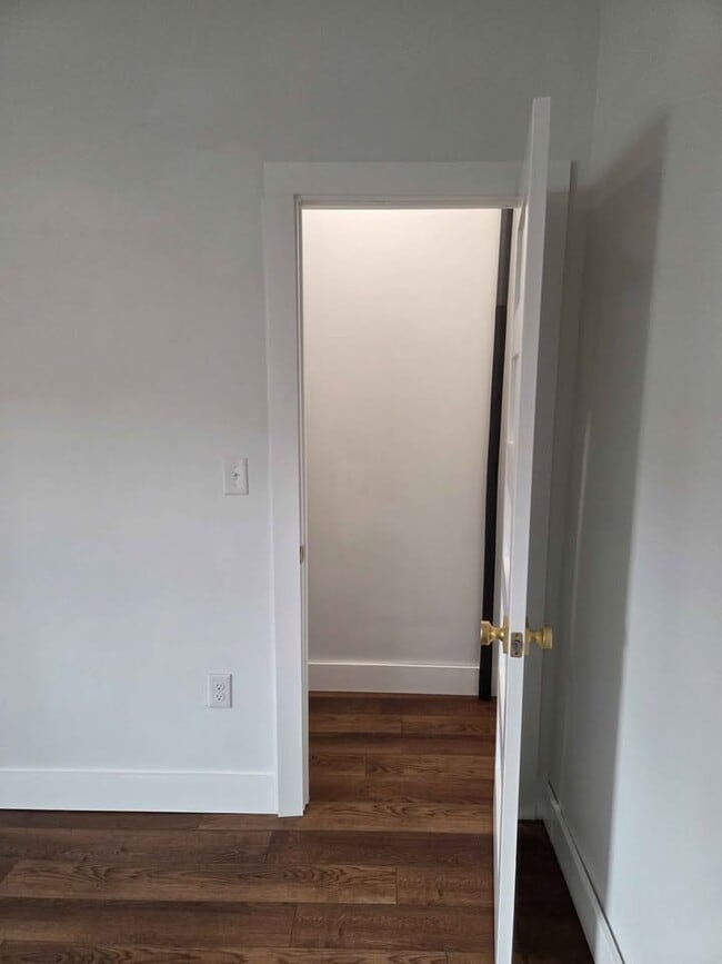 Photo - 264 S Lehigh Ave Unit 264 1st floor apt