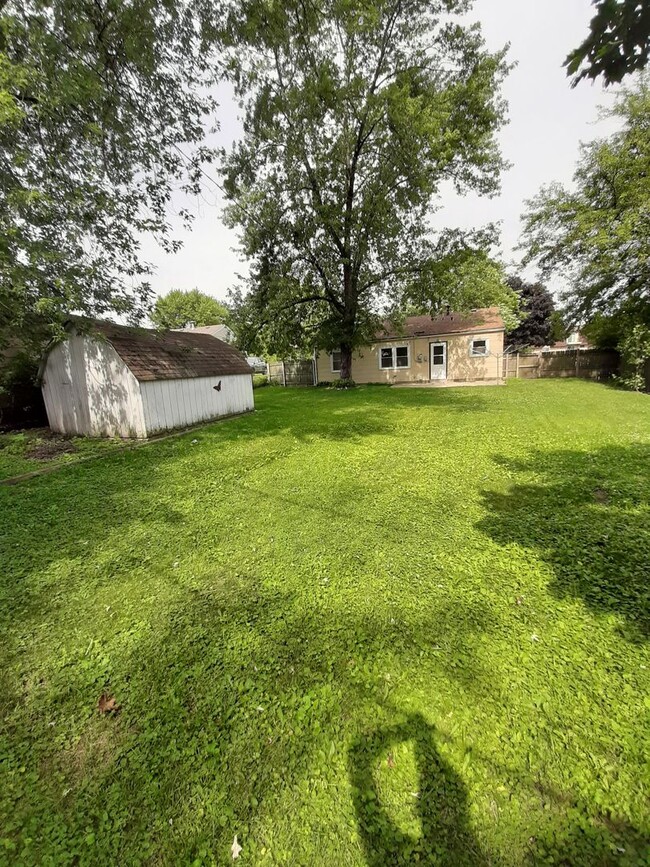 Great 3 bd 1 ba ranch Crest Hill - Great 3 bd 1 ba ranch Crest Hill Casa