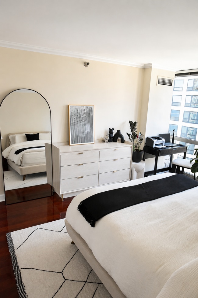 Photo - 195 N Harbor Dr Unit 1907
