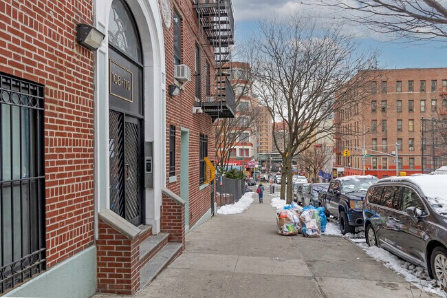 Walkway - 108-110 E 176th St