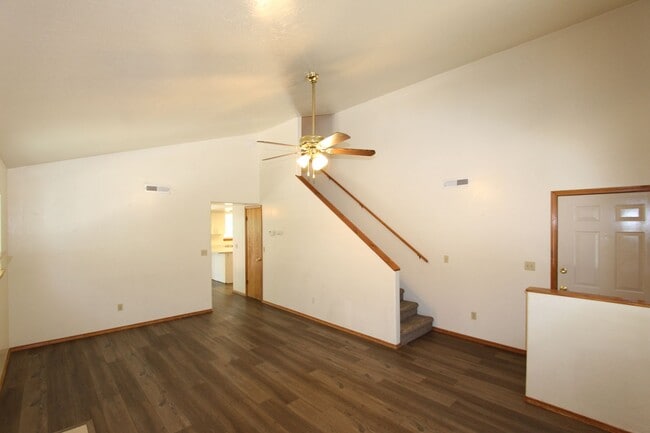 Photo - 3103 N Connor St