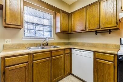 Photo - 304 E Orange Ave