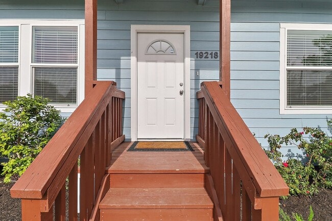 Photo - 19218 Akin Dr