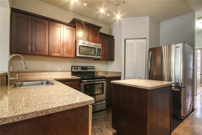 Photo - 2139 Chianti Pl