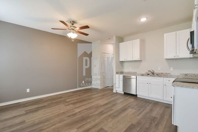 Photo - Stunning Fort Worth Duplex Available for Rent!