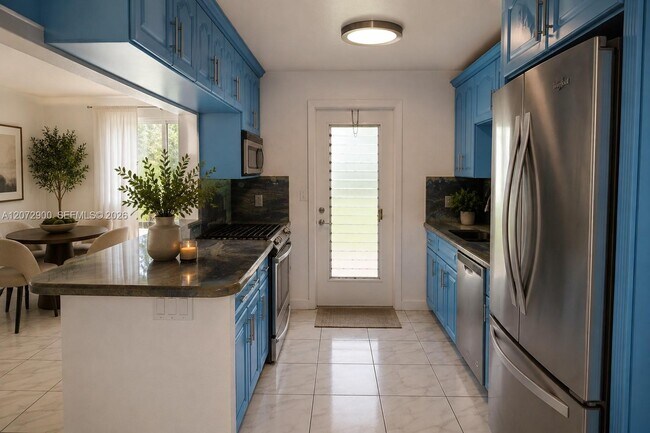 Photo - 2700 NE 135th St Unit 43