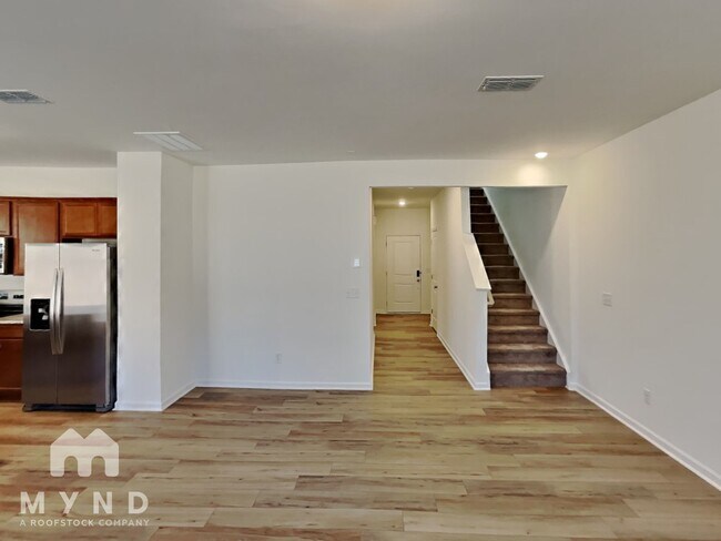 Photo - 5010 Sunbriar Drive