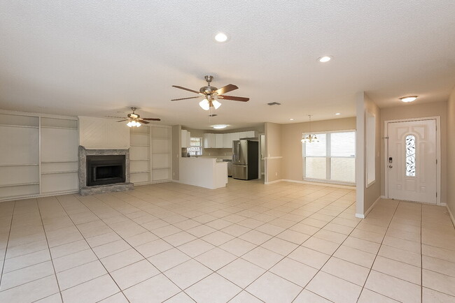 Photo - 15709 Squirrel Tree Pl