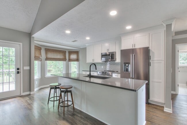 Photo - 109 Warren Pl