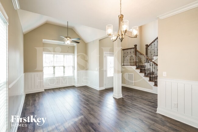 Photo - 532 Dexter Dr