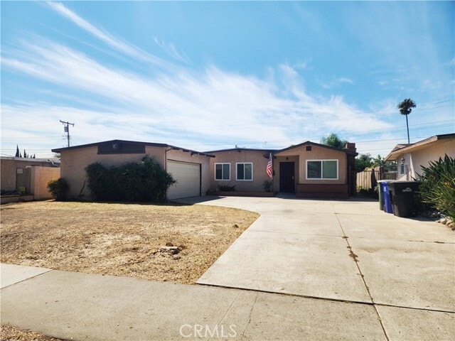 Photo - 1350 E Hawthorne St