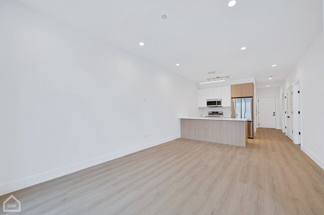 Photo - 3322 N Halsted St Unit 3F