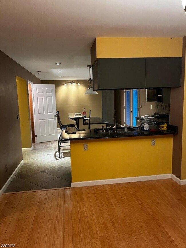 Photo - 534 Hope Blairstown Rd