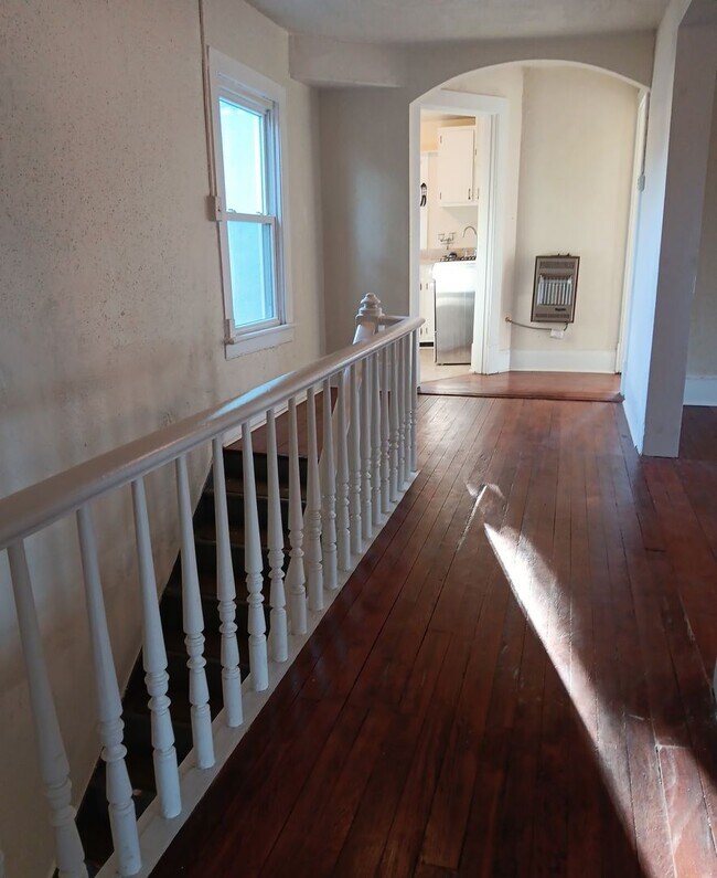 Photo - 816 Avon St Unit B