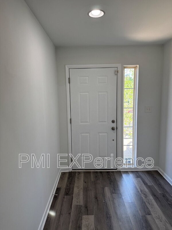 Photo - 1023 Spring Valley Ct