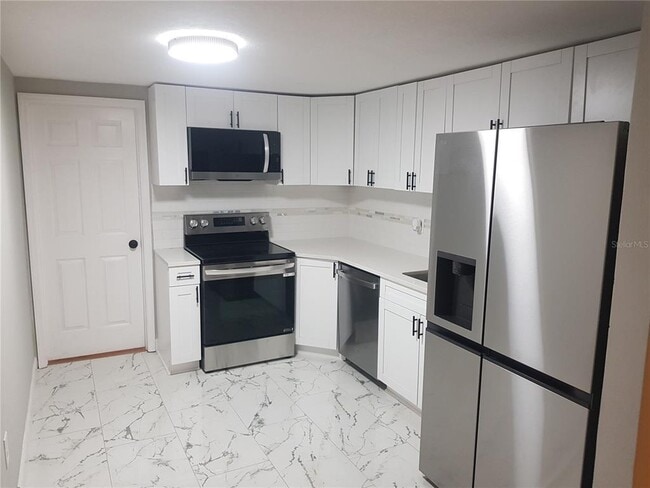 Photo - 311 58th Ave E