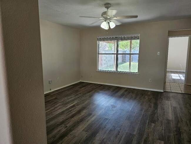 Photo - 6727 Stonecross Creek Ln