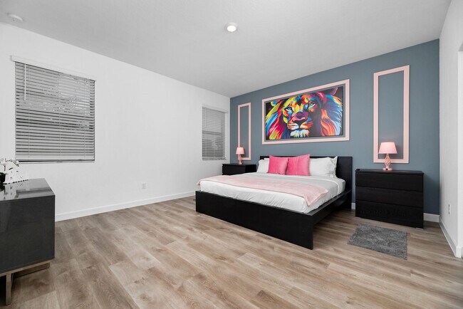 4093 Sunset Wy