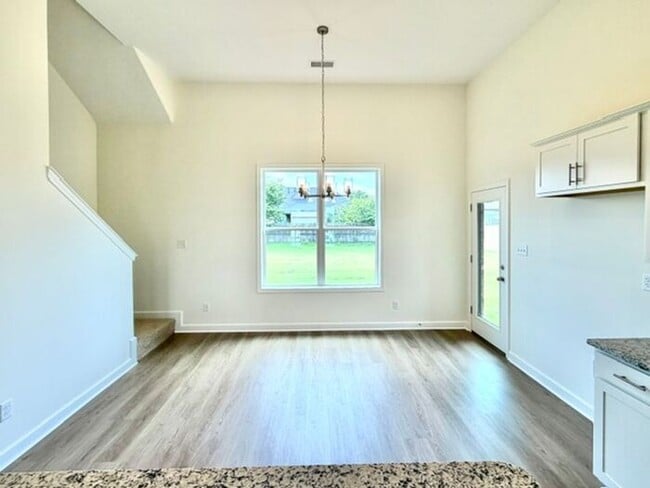 Now Leasing a brand new 5-bedroom 3 bath home in Somerville.
