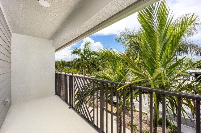 Photo - 3375 SW Mapp Rd Unit 204