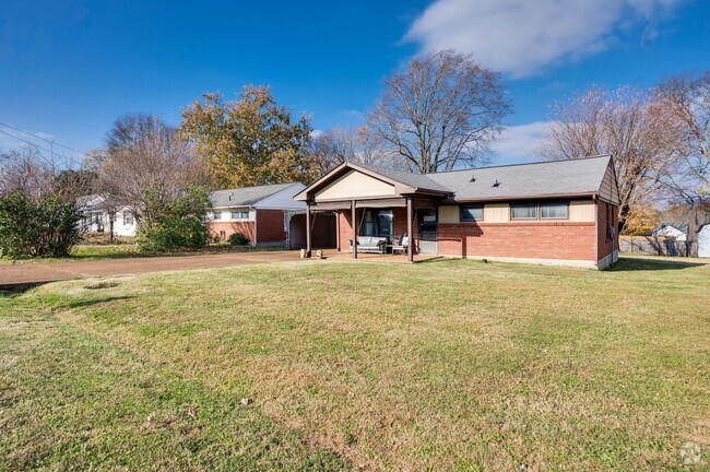 Building Photo - 176 Woodson Ln Rental